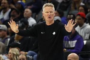 库里大概率缺阵！ESPN预测明日胜率：勇士44.1% 热火55.9%