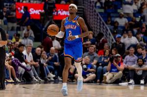 亚历山大：教练每场更换阵容都很频繁 我都没留意到