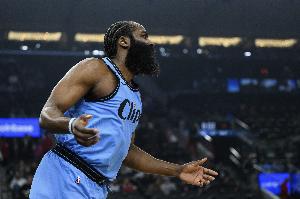 破船！本赛季快船攻防效率/失误率/节奏等12项数据均联盟倒数