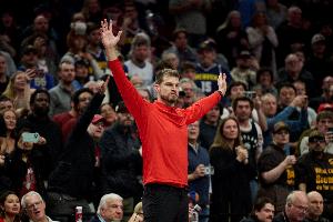 相生相克！？开拓者本赛季已双杀勇士 一个主场一个客场