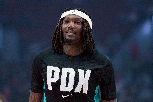 拓记：罗威只要上场 他的影响力依旧巨大不可替代