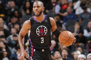 保罗生涯至今12次入选全明星 11次最佳阵容 6次抢断王 5次助攻王