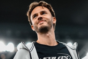 热刺官方祝麦迪逊29岁生日快乐，球员加盟以来出战75场16球21助