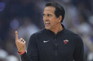 斯波：进攻十分流畅实打实硬仗胜利 鲍威尔是极具爆发力进攻天才