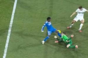 裁判专家谈皇马绝平：维尼修斯对佩尼亚犯规了，这是个危险动作