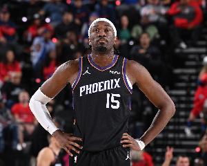 保持健康！马威首发出战29分钟 8中6高效砍下14分10板2助