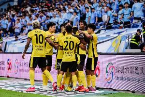 10胜10平10积40分排第9，西海岸本赛季积分排名均为队史中超最佳