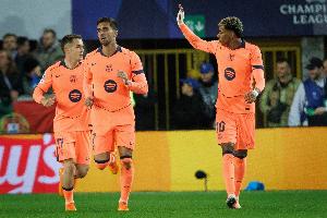 世体：巴萨客战切尔西有1736名球迷赴伦敦助威，俱乐部会员1389人