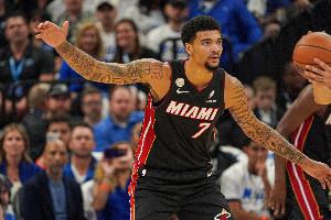 热火五连胜期间 韦尔场均16.6分15.6板1.4帽1断&命中率52.5%