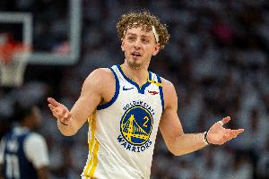 要被DNP？波杰姆被科尔怒骂之后按在板凳 仅打5分钟得2分