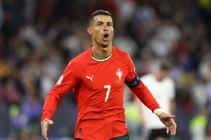 申诉有效！葡足协主席撰写报告为C罗辩护，最终将其禁赛期减至1场