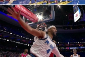 还挺像！萨格斯助飞小卡特空接 欲复刻詹姆斯和韦德的经典之作