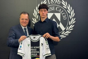 乌迪内斯17岁后卫：乌龙球是运气不佳，但犯规送点球时我有些幼稚