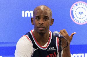 媒体人：快船这时让保罗回家只可能是有矛盾 大概率是更衣室矛盾