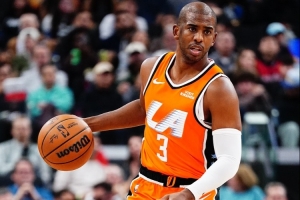 管泽元谈保罗：球队功勋最后一季直接被扫地出门 这事槽点太多了