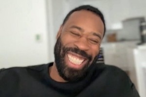 终究是错付了！保罗IG晒出昔日“空接三巨头”开视频大笑照