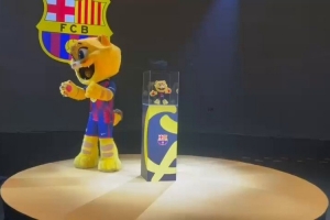 塞尔电台：巴萨推出吉祥物CAT的毛绒玩具