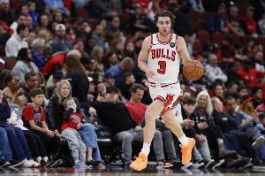 难救主！吉迪14中10空砍28分11板11助 罚球11中8