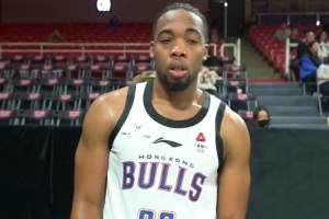 难救主！阿诺斯克13中8空砍全队最高19分外加8板 罚球5中3