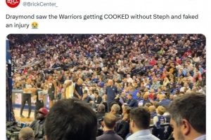 美媒嘲讽：追梦看到无库里的勇士被打爆了 他索性假装受伤不打了