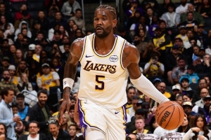 被连珠炮问自己和老乡埃奇库姆的关系！艾顿打趣：这信息量太大了