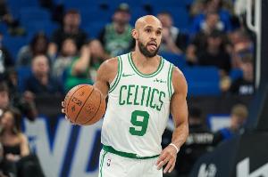 先发制人！德里克·怀特首节7中5拿到14分 三分5中3