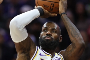 詹姆斯：我永远不会厌倦关键时刻 能连续得分+赢球更加令人兴奋