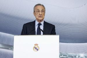 六台记者：弗洛伦蒂诺的车最后离开伯纳乌，这很不寻常