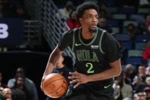 今夏3年6758万续约！记者：一旦鹈鹕开超市 湖人将追赫伯特·琼斯