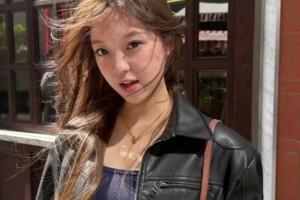 年轻漂亮！疑似拜合拉木女友，看比赛&评论区互动