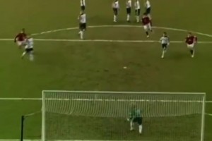 每个进球都让人拍案叫绝！C罗落叶任意球合集！赏心悦目！