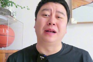 大史：今天看快船“死亡五老”上场，我直接傻了，这是正常人能排出的阵容？