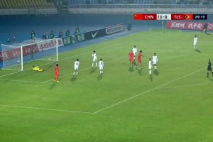 三人戴帽！赵松源头球破门上演帽子戏法