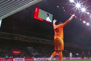 迈尼昂在11月的精彩表现，吧友们认为哪次的扑救最精彩？