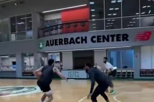 塔图姆最近这训练状态，看起来离复出不远了哦！