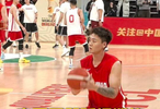 中国男篮备战世预赛，赵睿三分连中